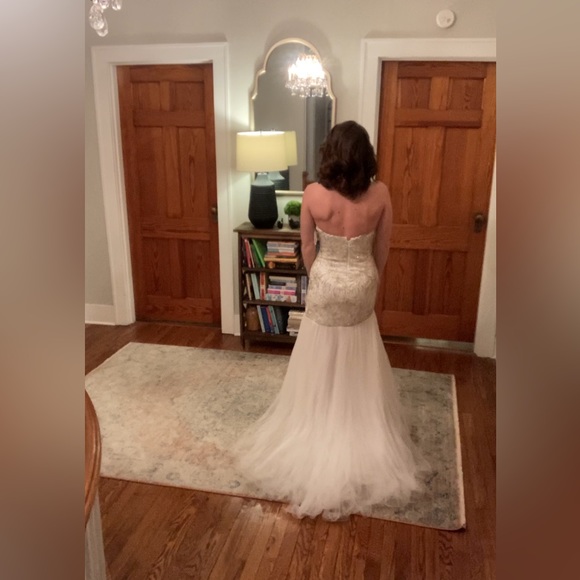 Gorgeous Sherri hill dress 👗 - Picture 3 of 8